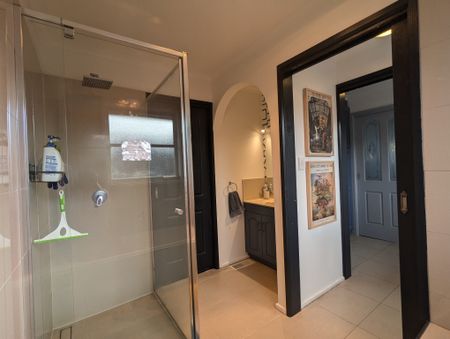 Sunshine West - Photo 5