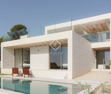 Es Mercadal, Balearic Islands 07740 - Photo 2