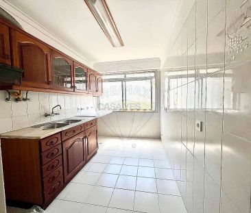 Apartment T2 in Águas Livres, Amadora - Photo 1