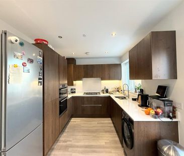 4 bedroom detached house to rent - Photo 5