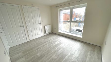 Stonecliffe Road, Sheffield, S2 - Photo 4