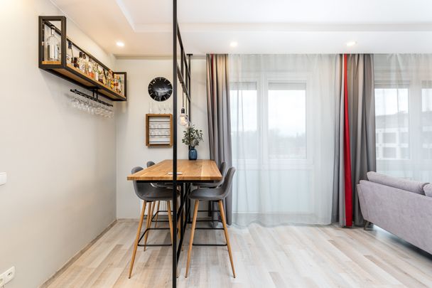 2-pok. 50m2, Stare podgórze, klima, parking - Photo 1