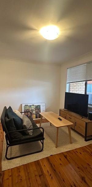 2-bedroom shared unit, Rann St - Photo 1