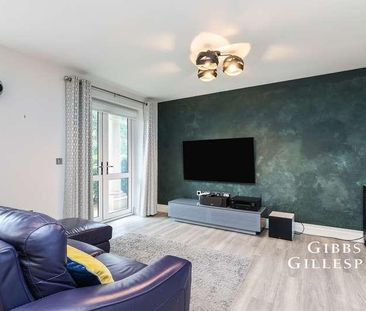 Rickmansworth Road, Northwood, HA6 - Photo 3