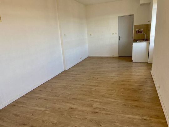 Location appartement 1 pièce 23.5 m² à Labégude (07200) - Photo 1