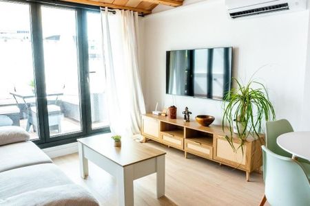 2 bedroom luxury Townhouse for rent in Marbella, Andalusia - Photo 2