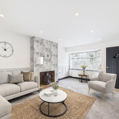 4 bedroom detached bungalow to rent - Photo 1