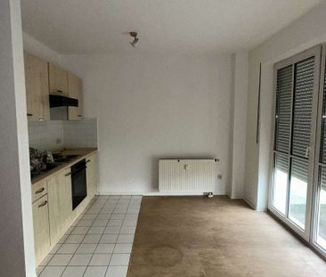 Schmucke 1 Raum-Wohnung mit Einbauküche &amp; Stellplatz - Photo 2