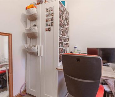 5 bedroom end of terrace house to rent - Photo 6