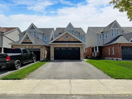 For Lease - 1159 Kell Street, Innisfil, Ontario - Photo 3