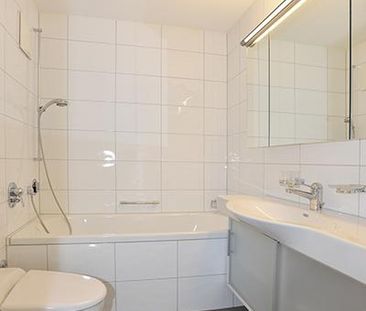 Tolle Wohnung an ruhiger Lage im Quartier Höngg - Photo 3