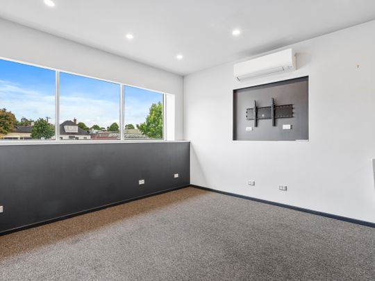 1/345 Elizabeth Street North Hobart TAS 7000 Australia - Photo 1