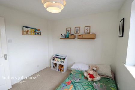 2 bedroom townhouse to rent - Photo 5