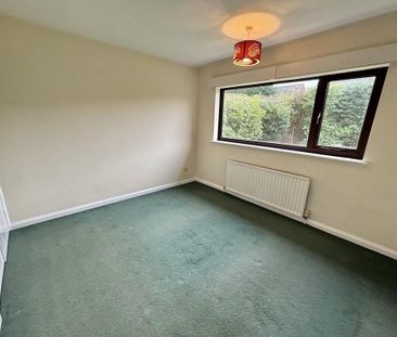2 bedroom detached bungalow to rent - Photo 2
