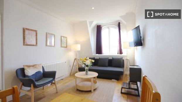 2-bedroom apartment for rent in Southside, Dublin - Photo 1