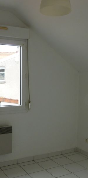 Secteur CLAIRMARAIS, Appartement de type 2 de 23.44 m2, disponible le 22 février - Photo 1