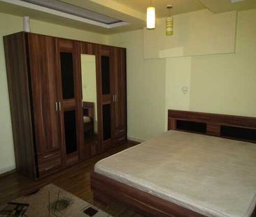 De inchiriat 2 camere, 43 mp! Complet mobilat! Parcare! Zona strazii Cetatii! - Photo 2