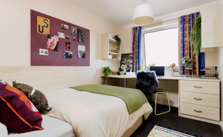 Medium Ensuite - Photo 2