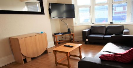 4 bedroom maisonette to rent - Photo 5