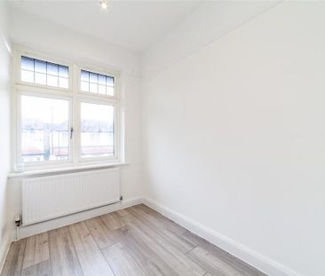 3 bedroom flat to rent - Photo 1