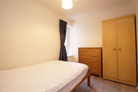 Whitehill Place, Dennistoun, Glasgow - Photo 5