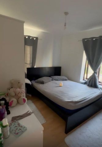 1 Bed Flat, Tollgate Road, E6 - Photo 2