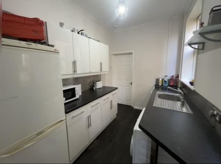 4 Bed Terraced House For Rent - Photo 5