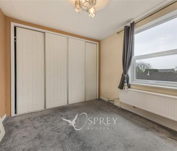 3 bedroom flat to rent - Photo 3