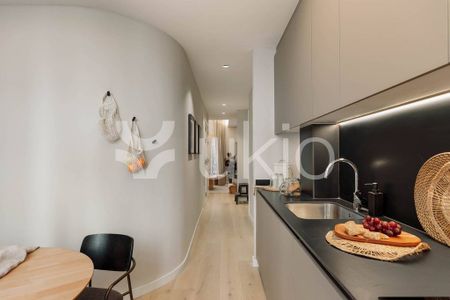3 room luxury Apartment for rent in Portal Nou, 51, Barcelona, Province of Barcelona, Catalonia - Photo 2
