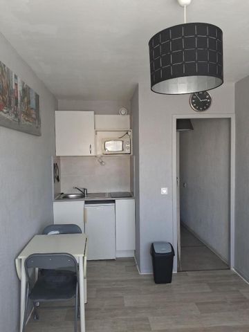 Location Appartement 1 pièce 16m² CLERMONT FERRAND 63100 - Photo 2
