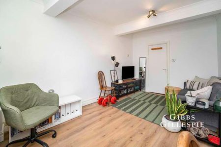 Broadway, London, W13 - Photo 4