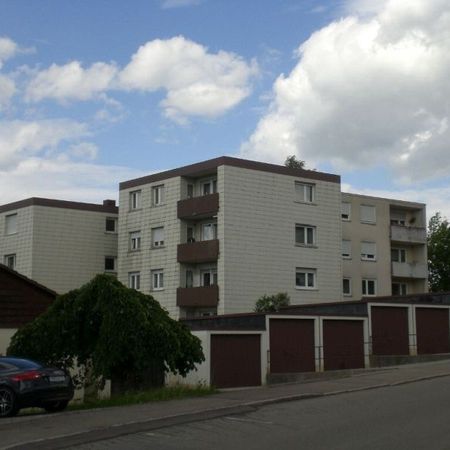 Nur mit Wohnberechtigungsschein mind. 3 Personen - 3-Zimmerwohnung mit Balkon in Schramberg-Sulgen - Photo 3