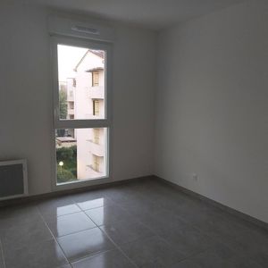 location Appartement T2 DE 41.18m² À MARSEILLE - Photo 2