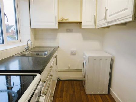 1 bedroom apartment to rent - Photo 4