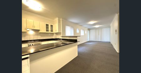 MODERN ELEGANCE MEETS CONVENIENCE! - Photo 4