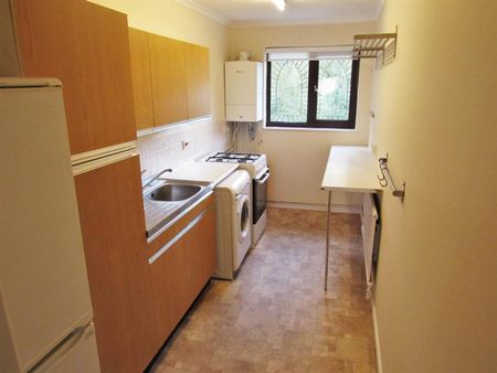 Sunkist Way, Wallington, Surrey, SM6 9LQ - Photo 2