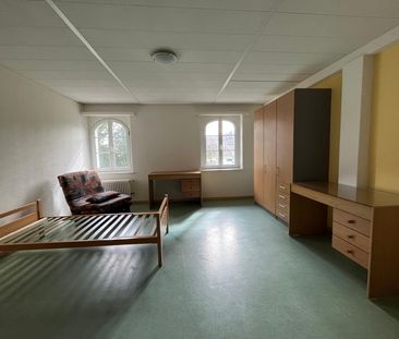 Grosse 5.5-Zimmerwohnung in Montet - Foto 6