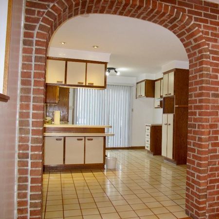 Superbe 8½, Nouveau-Rosemont, 2 650$/mois - Photo 3