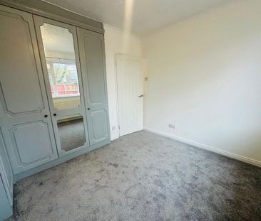 2 bedroom semi-detached bungalow to rent - Photo 5