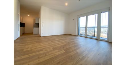 komfortable 3-Zimmer Wohnung mit großem Balkon, Erstbezug! - Foto 4