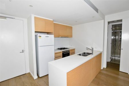 2003/318 Russell Street - Photo 3