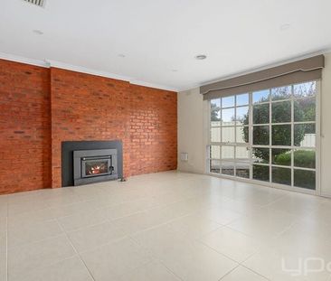 3 Bruthen Court, BROOKFIELD - Photo 5