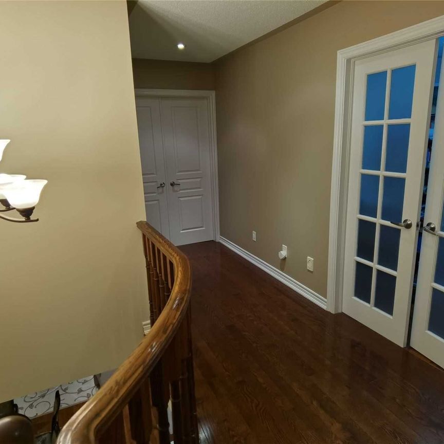 For Lease - 5 Pitney Avenue, Richmond Hill, Ontario - Photo 1