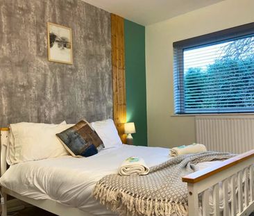 5 Bed Bungalow, Cross Lane, LS12 - Photo 5