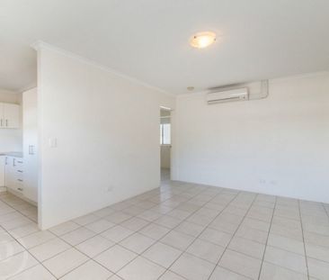 Modern Unit + A/C *rental increase to $460 per week from 19th June ... - Photo 6