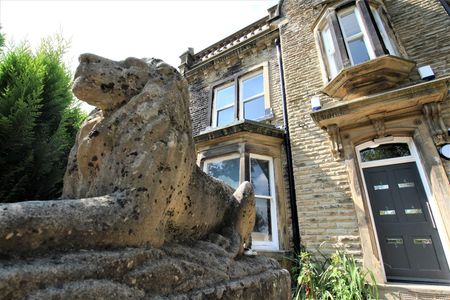 The Towers, Armley, LS12 3SQ, Leeds - Photo 3
