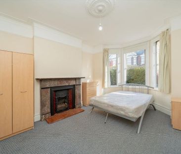 2 bedroom maisonette to rent - Photo 3