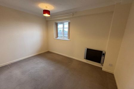 St Nicholas Court, NORTH WALSHAM - Photo 3