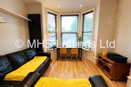 2 Bedroom Flat for rent in Victoria Road - Photo 2