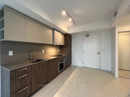19 Western Battery Road #2018 - Photo 4